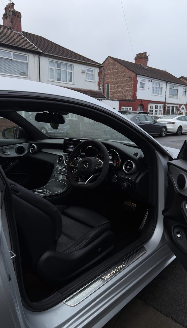 Mercedes interior detailed