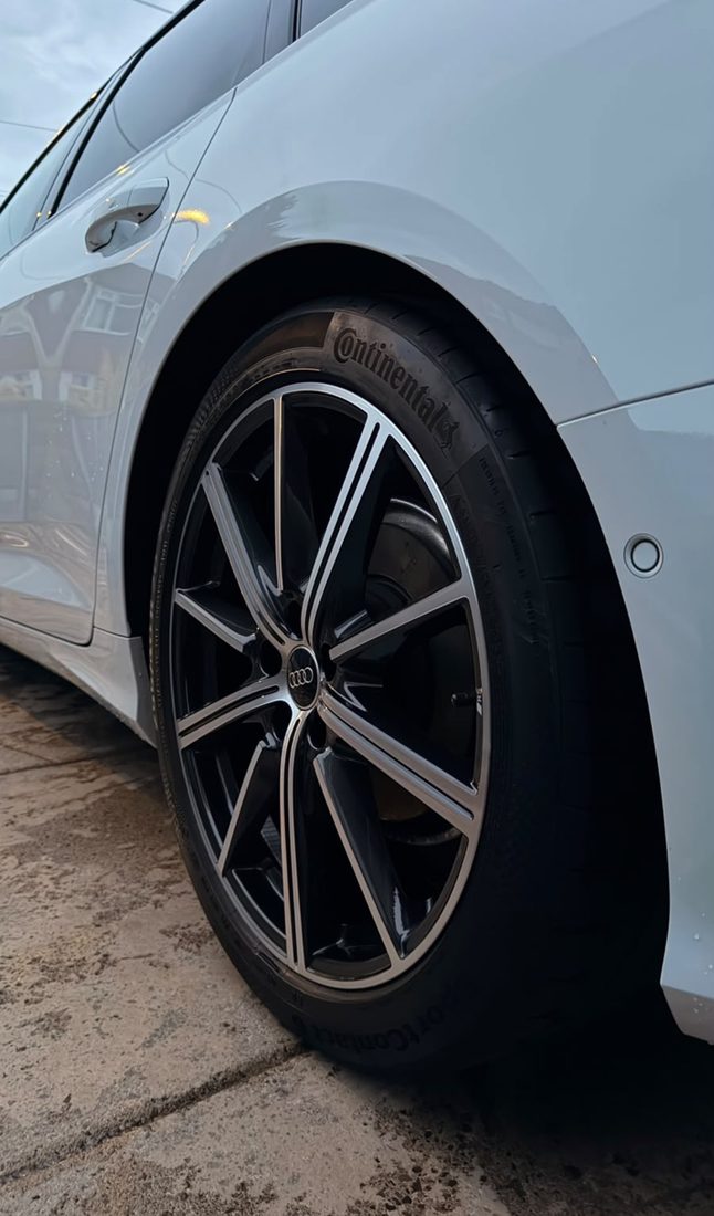 Audi alloy wheel deep cleaned